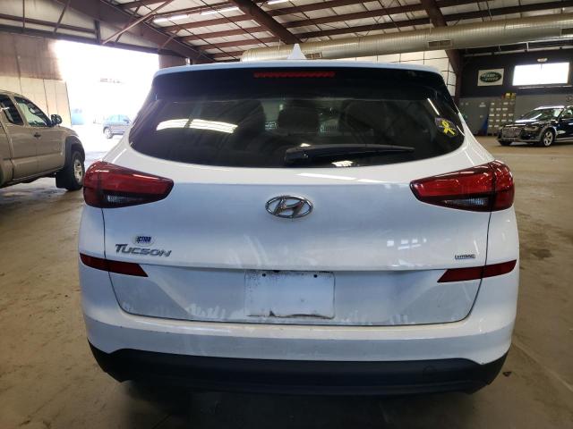 KM8J2CA40KU074978 - 2019 HYUNDAI TUCSON SE WHITE photo 6