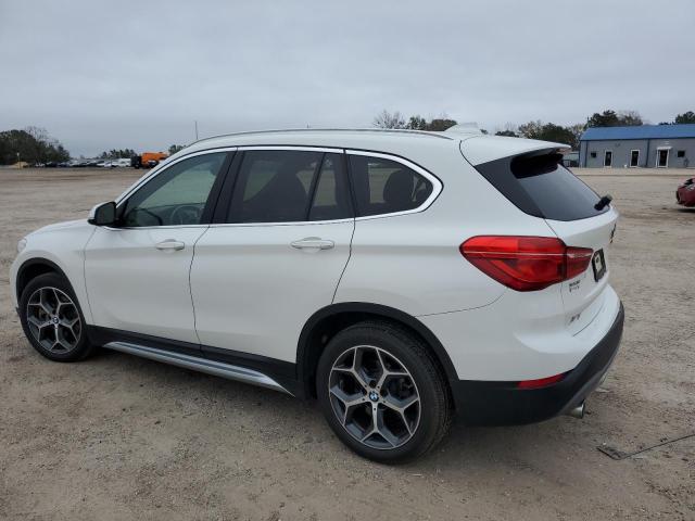 WBXHT3C33J5L27128 - 2018 BMW X1 XDRIVE28I WHITE photo 2