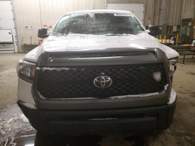 5TFUM5F14KX081033 - 2019 TOYOTA TUNDRA DOUBLE CAB SR/SR5 WHITE photo 5