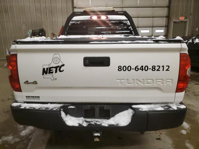 5TFUM5F14KX081033 - 2019 TOYOTA TUNDRA DOUBLE CAB SR/SR5 WHITE photo 6