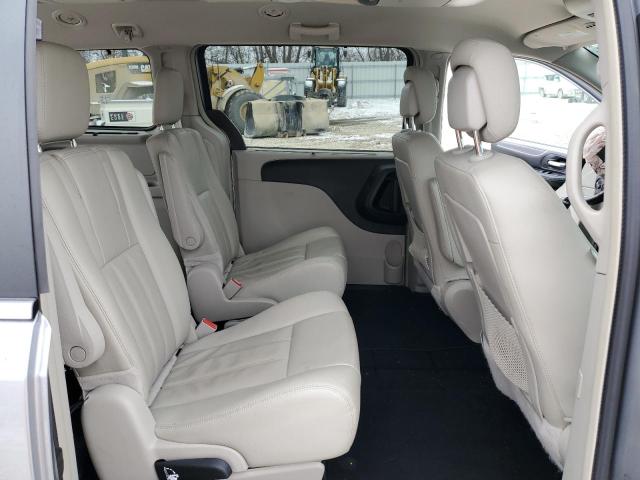 2C4RC1BG3FR522070 - 2015 CHRYSLER TOWN & COU TOURING ვერცხლისფერი ფოტო 11