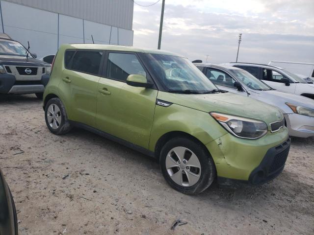 KNDJN2A29F7806176 - 2015 KIA SOUL GREEN photo 4