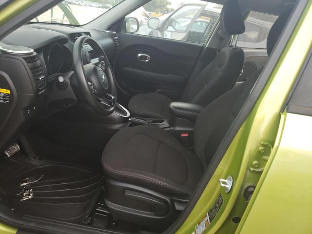 KNDJN2A29F7806176 - 2015 KIA SOUL GREEN photo 7