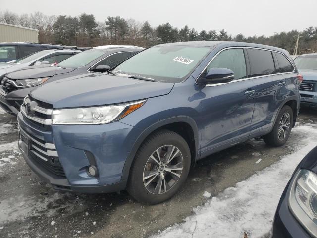 5TDBZRFH7JS905513 - 2018 TOYOTA HIGHLANDER LE BLUE photo 1