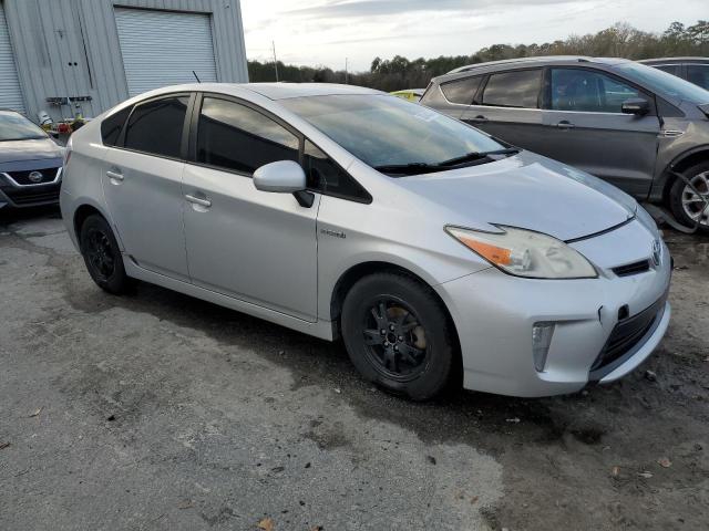 JTDKN3DU3D1650840 - 2013 TOYOTA PRIUS SILVER photo 4