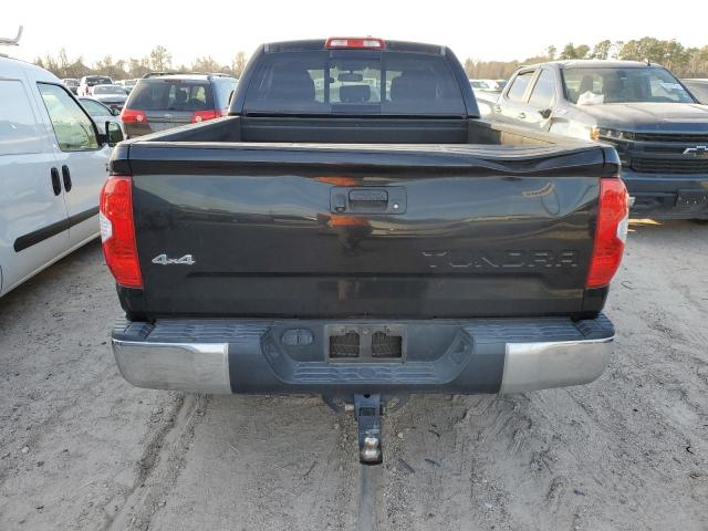 5TFUW5F13FX449623 - 2015 TOYOTA TUNDRA DOUBLE CAB SR/SR5 BLACK photo 6