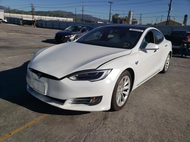 5YJSA1E22HF201014 - 2017 TESLA MODEL S Սպիտակ լուսանկար 1