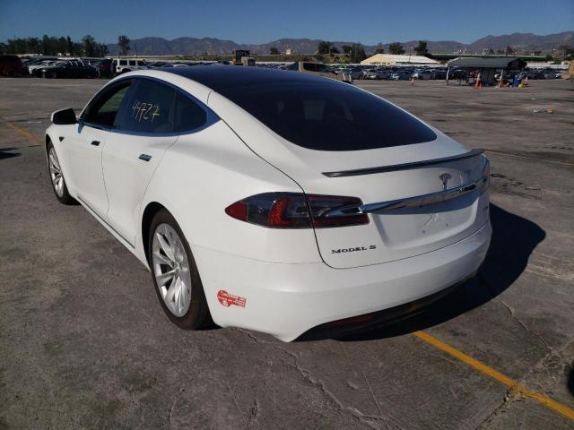 5YJSA1E22HF201014 - 2017 TESLA MODEL S Սպիտակ լուսանկար 2
