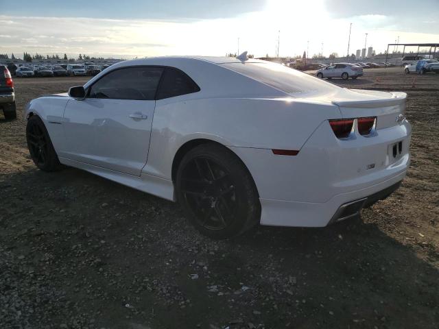 2G1FC1E33D9170223 - 2013 CHEVROLET CAMARO LT WHITE photo 2