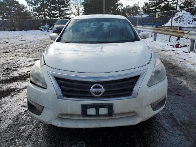 1N4AL3AP6FC413272 - 2015 NISSAN ALTIMA 2.5 WHITE photo 5