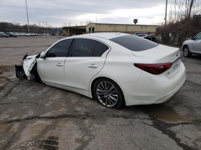 JN1EV7AR1JM439766 - 2018 INFINITI Q50 LUXE WHITE photo 2