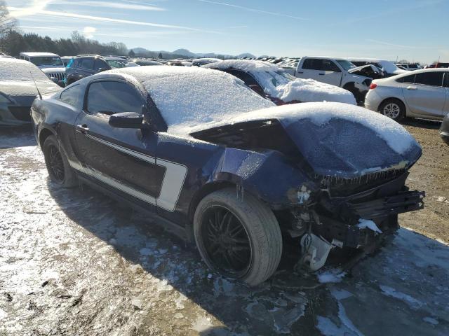 1ZVBP8AM6B5122868 - 2011 FORD MUSTANG BLUE photo 4