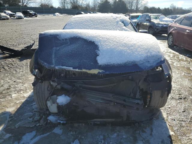 1ZVBP8AM6B5122868 - 2011 FORD MUSTANG BLUE photo 5