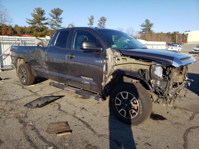 5TFCY5F15EX017801 - 2014 TOYOTA TUNDRA DOUBLE CAB SR/SR5 GRAY photo 4