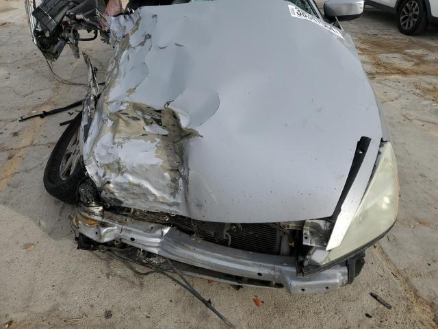 1HGCM827X4A011731 - 2004 HONDA ACCORD EX SILVER photo 11