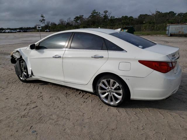 5NPEC4AC0CH389047 - 2012 HYUNDAI SONATA SE WHITE photo 2