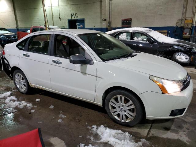 1FAHP3HN5AW238771 - 2010 FORD FOCUS SEL WHITE photo 4