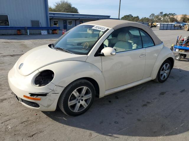 3VWRF31Y36M329578 - 2006 VOLKSWAGEN NEW BEETLE CONVERTIBLE OPTION PACKAGE 1 BEIGE photo 1