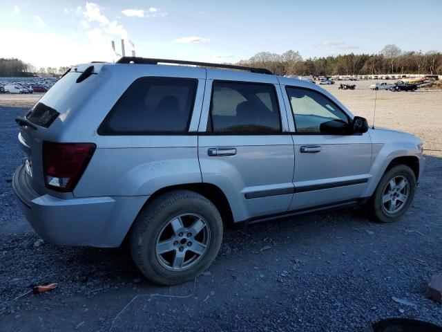 1J8GR48KX7C543567 - 2007 JEEP GRAND CHER LAREDO SILVER photo 3