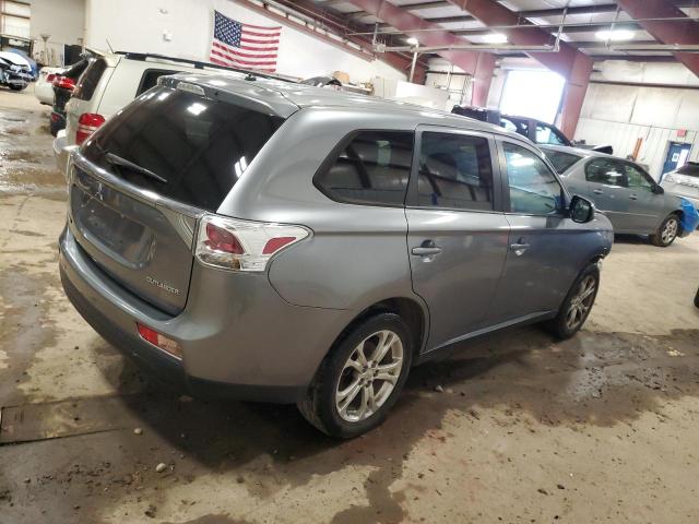 JA4AZ3A32EZ006836 - 2014 MITSUBISHI OUTLANDER SILVER photo 3