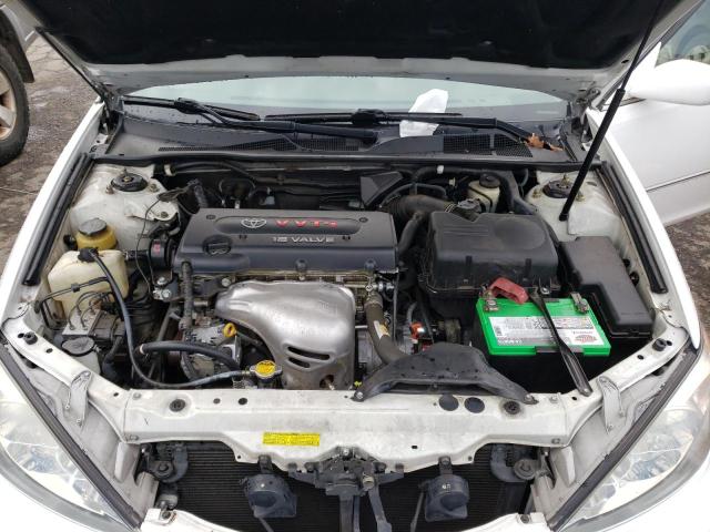 4T1BE32K03U215168 - 2003 TOYOTA CAMRY LE WHITE photo 11