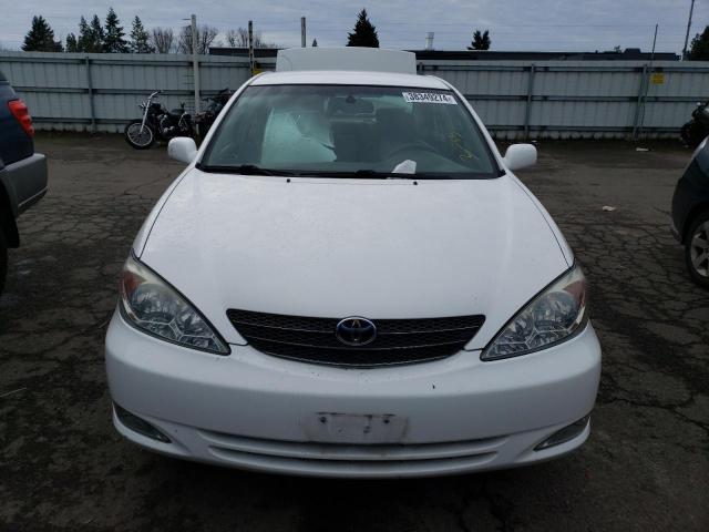 4T1BE32K03U215168 - 2003 TOYOTA CAMRY LE WHITE photo 5