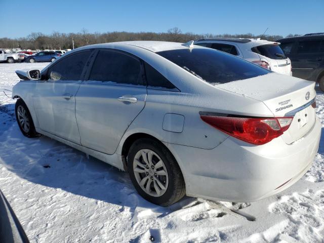 5NPEB4AC1BH068071 - 2011 HYUNDAI SONATA GLS WHITE photo 2