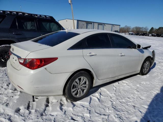 5NPEB4AC1BH068071 - 2011 HYUNDAI SONATA GLS WHITE photo 3