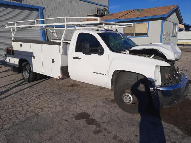 1GBJC34637E552699 - 2007 CHEVROLET SILVERADO C3500 WHITE photo 4