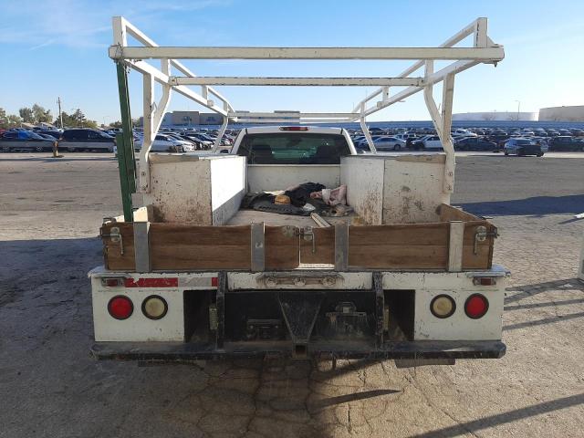 1GBJC34637E552699 - 2007 CHEVROLET SILVERADO C3500 WHITE photo 6