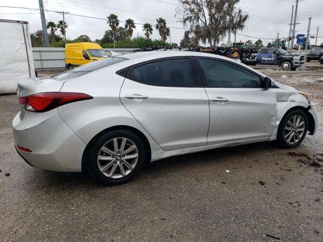 5NPDH4AE3FH576446 - 2015 HYUNDAI ELANTRA SE SILVER photo 3