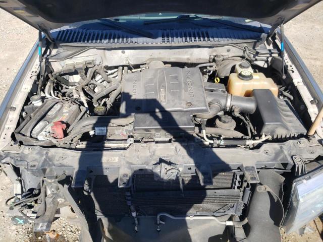 5LMFU27508LJ21478 - 2008 LINCOLN NAVIGATOR 银色 照片 11