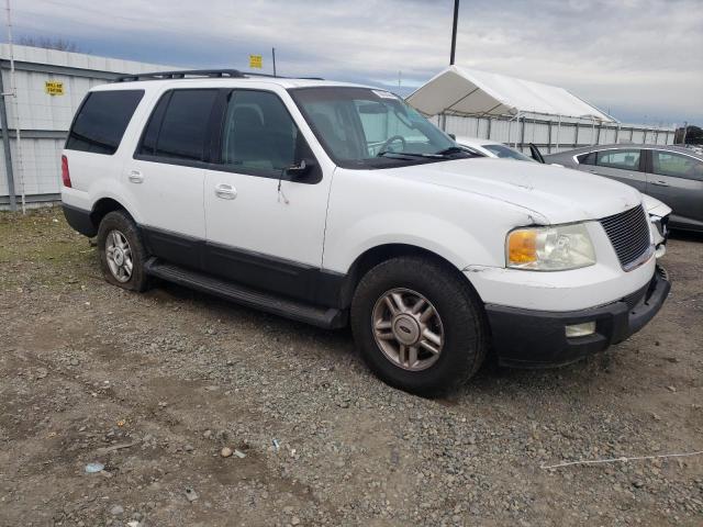 1FMPU16596LA43220 - 2006 FORD EXPEDITION XLT WHITE photo 4