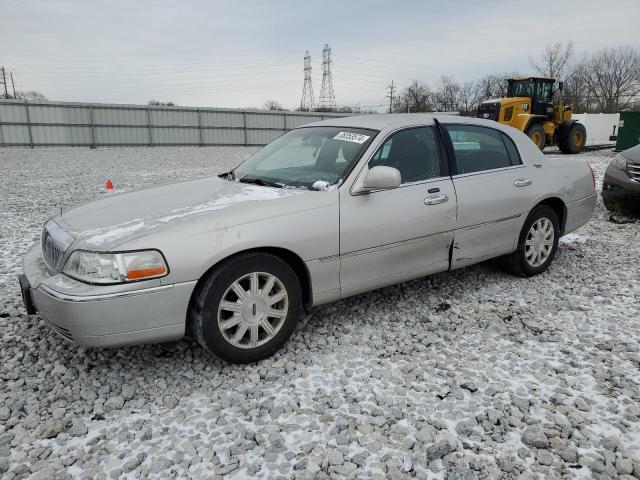 2LNBL8CV8BX756097 - 2011 LINCOLN TOWN CAR SIGNATURE LIMITED TAN photo 1