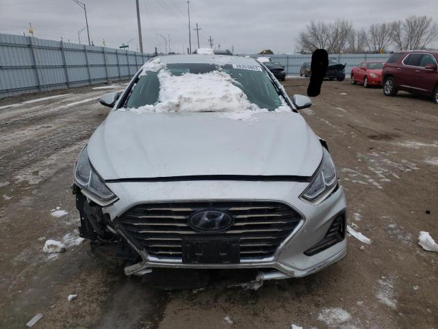 5NPE34AF7JH648642 - 2018 HYUNDAI SONATA SPORT Silber Foto 5