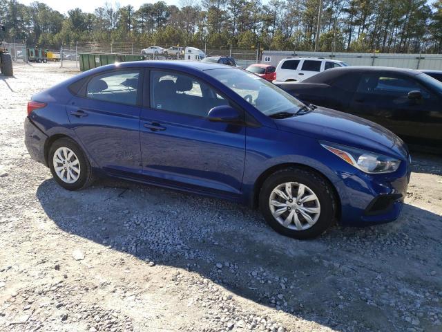 3KPC24A3XJE028145 - 2018 HYUNDAI ACCENT SE BLUE photo 4