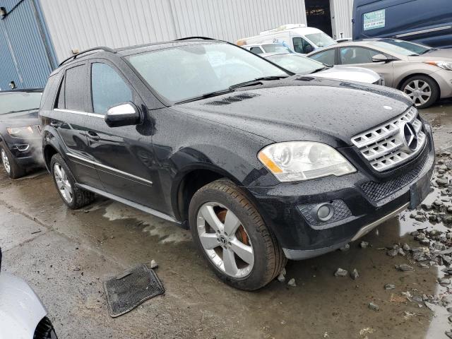 4JGBB8GB2AA602267 - 2010 MERCEDES-BENZ ML 350 4MATIC BLACK photo 4