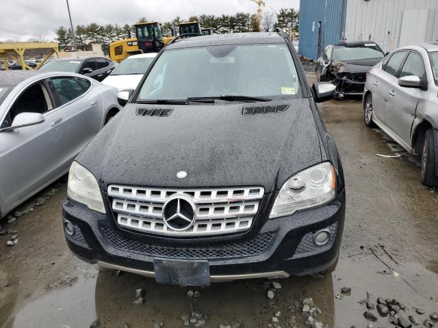 4JGBB8GB2AA602267 - 2010 MERCEDES-BENZ ML 350 4MATIC BLACK photo 5