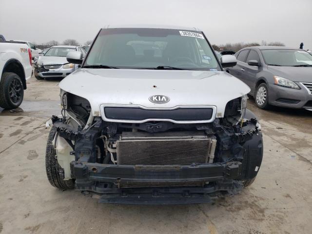 KNDJN2A2XF7783720 - 2015 KIA SOUL SILVER photo 5