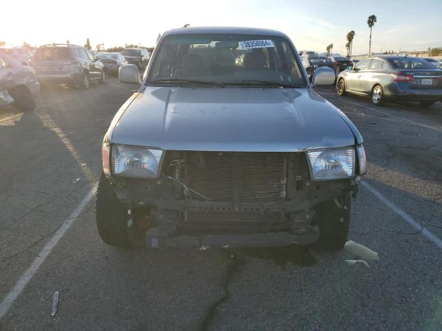 JT3GN86R410217027 - 2001 TOYOTA 4RUNNER SR5 SILVER photo 5