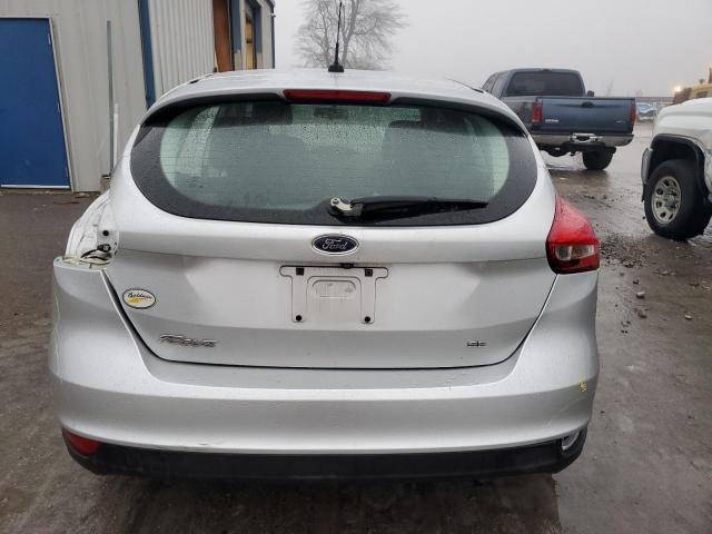 1FADP3K29HL217592 - 2017 FORD FOCUS SE SILVER photo 6