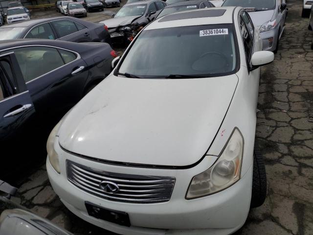 JNKBV61E18M205305 - 2008 INFINITI G35 WHITE photo 5