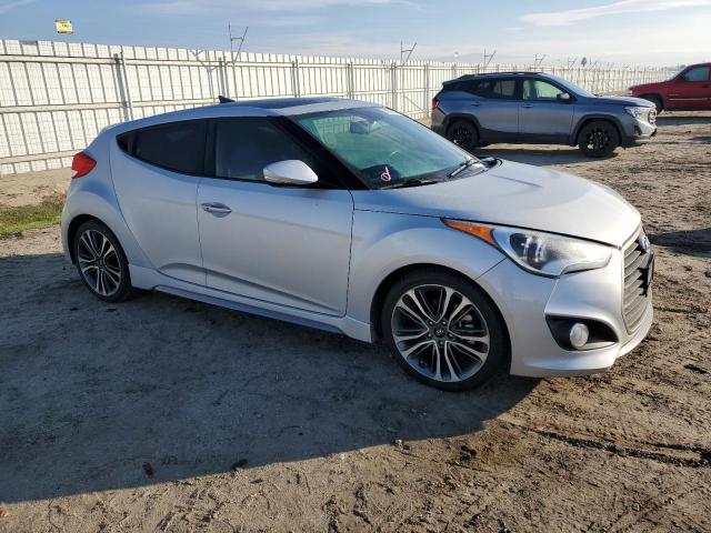 KMHTC6AE0GU250743 - 2016 HYUNDAI VELOSTER TURBO SILVER photo 4