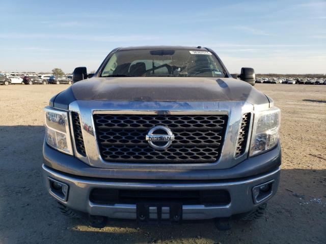 1N6BA1C37HN560224 - 2017 NISSAN TITAN XD S GRAY photo 5