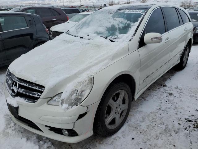 4JGCB65E59A092546 - 2009 MERCEDES-BENZ R 350 4MATIC WHITE photo 1