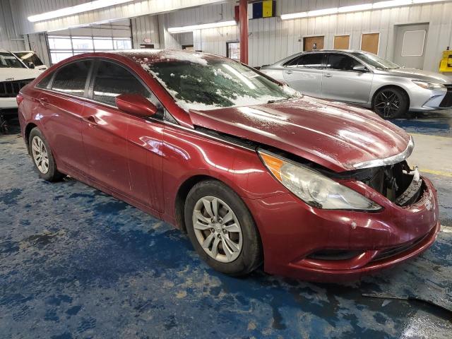 5NPEB4ACXBH201832 - 2011 HYUNDAI SONATA GLS RED photo 4