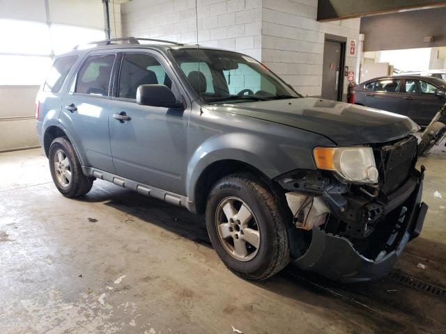 1FMCU0D70BKC01702 - 2011 FORD ESCAPE XLT GRAY photo 4