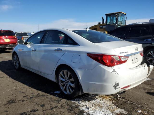 5NPEC4AC5CH391117 - 2012 HYUNDAI SONATA SE WHITE photo 2