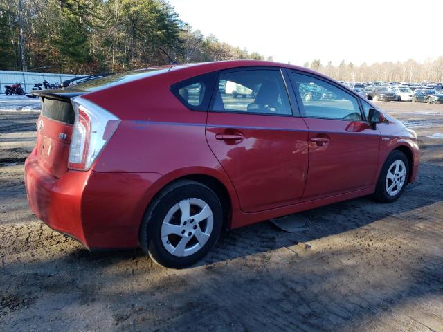 JTDKN3DU2D0352799 - 2013 TOYOTA PRIUS RED photo 3