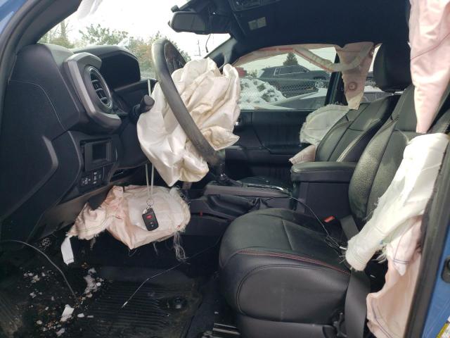 5TFCZ5AN5KX169967 - 2019 TOYOTA TACOMA DOUBLE CAB 蓝色 照片 7